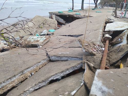 Cửa Lò: Thiệt hại ước tính 12 tỉ đồng do mưa bão